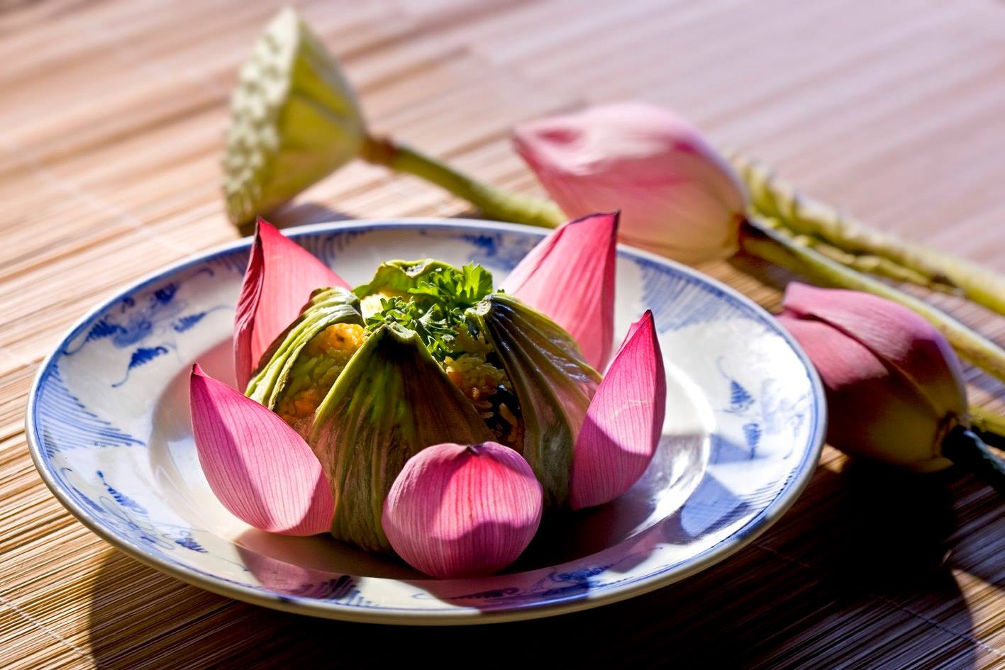 Sen - Món ẩm thực thơm ngon xứ Huế