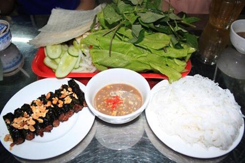 Top 5 con đường ẩm thực nhộn nhịp nhất Sài Gòn