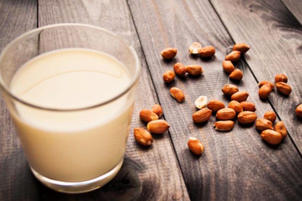 Tìm ngay bí quyết làm sữa đậu phộng tốt cho sức khỏe áp dụng ngay tại nhà