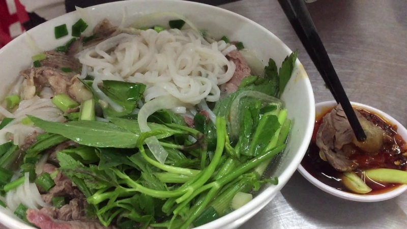 Cách nấu món phở bò gia truyền Nam Định thơm ngon tại nhà