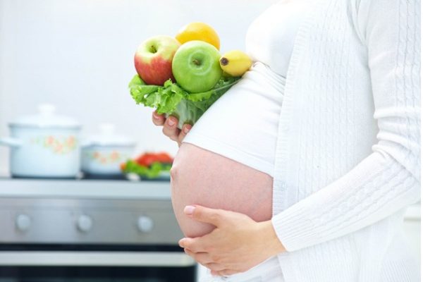 Mẹ lưu ý 4 nguyên tắc cần biết cho chế độ dinh dưỡng 3 tháng đầu thai kỳ